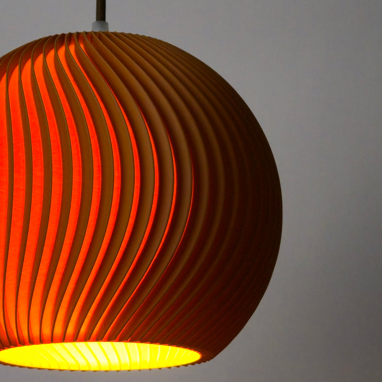 Monna Pendant Light