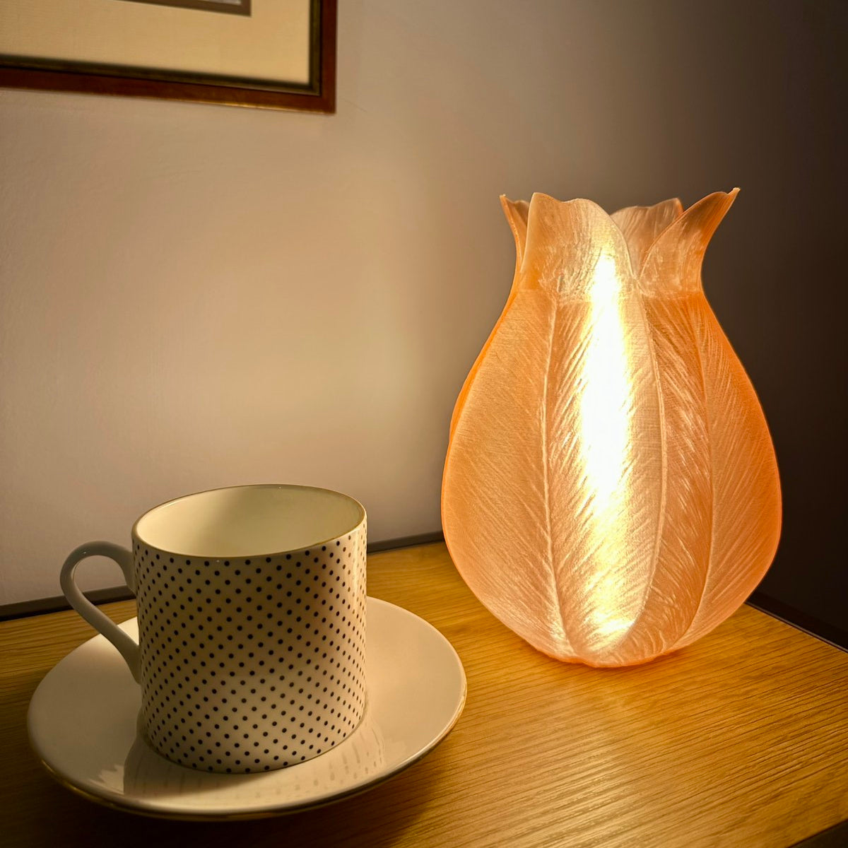 Tulip Table Lamp