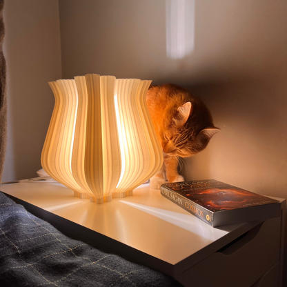 Elbetitsa Table Lamp