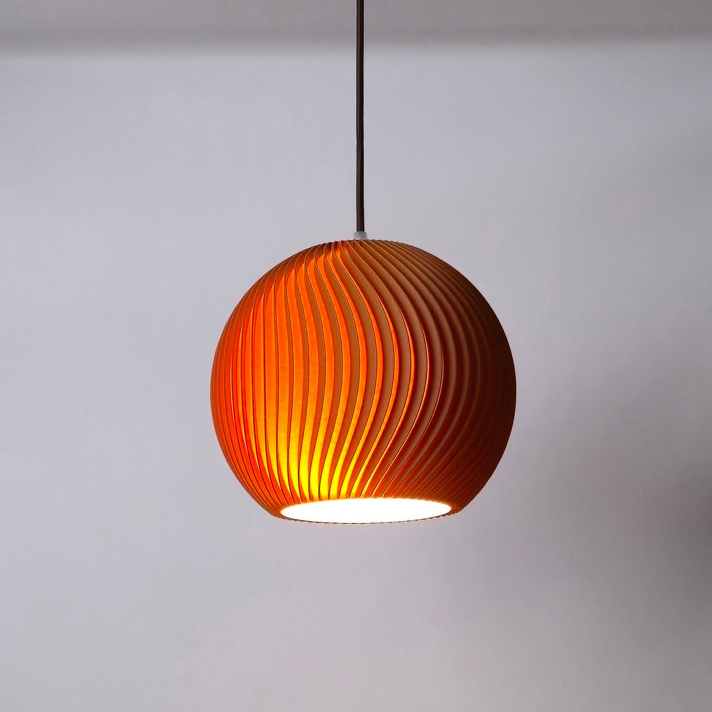 Monna Pendant Light